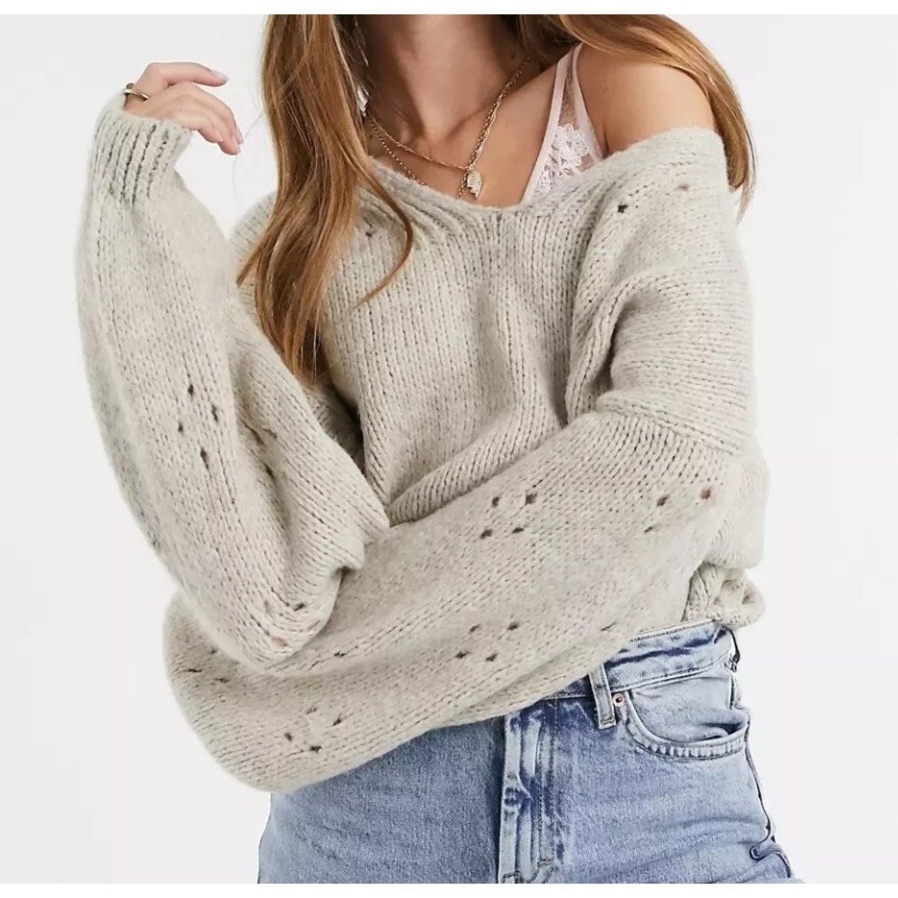 ASOS DESIGN Size 14 Taupe Acrylic Blend V-neck Sweater w/ Sleeve Stitch Detail
